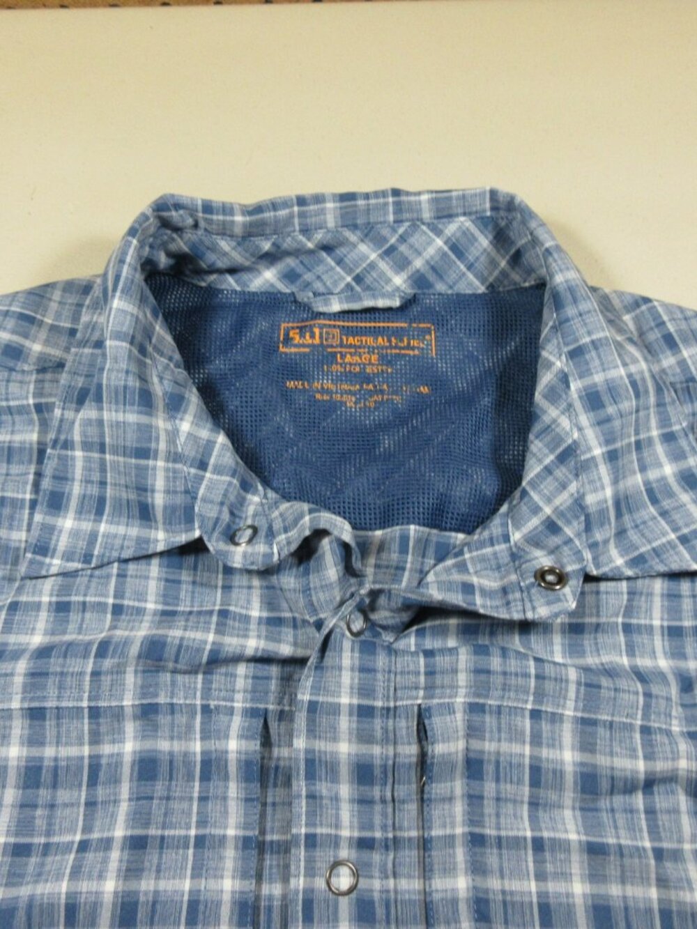 511 Tactical mens dark blue white Covert Conceal Performance western L 71200 EUC